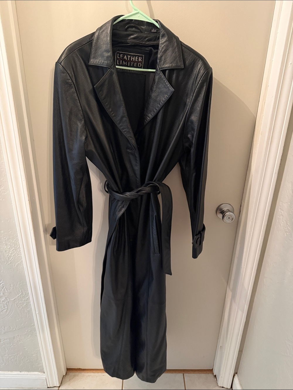 Leather Limited Women's Black Leather Trench Coat with Self-Tie Belt